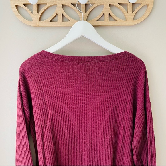 Forever 21 Waffle Knit Long Sleeve Top Maroon Sz Small - Picture 7 of 8